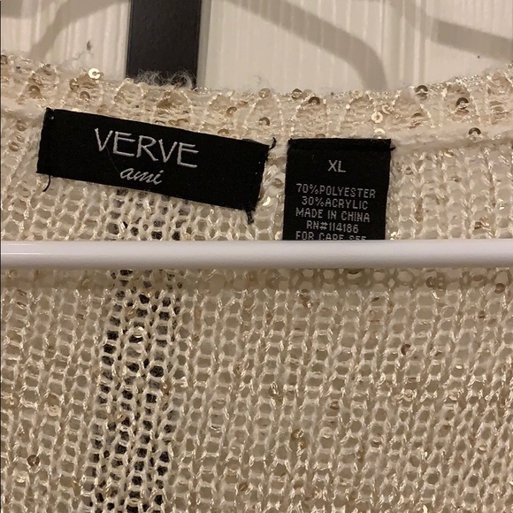 Sweater - Picture 3 of 4